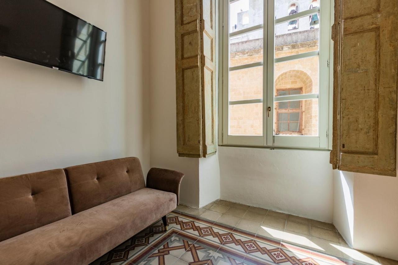 Bed and Breakfast Palazzo Balsamo à Gallipoli Extérieur photo